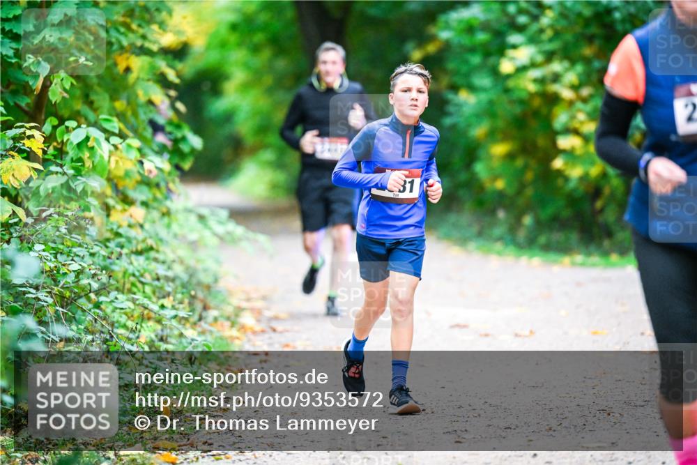12.10.2025 - Bramfelder Halbmarathon 2025 Dr. Thomas Lammeyer http://msf.ph/oto/9353572 12.10.2025 10:47:21 Laufen 31, 2 meine-sportfotos.de