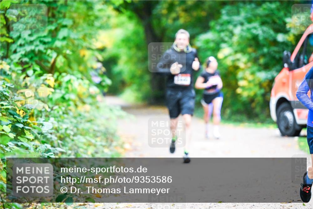 12.10.2025 - Bramfelder Halbmarathon 2025 Dr. Thomas Lammeyer http://msf.ph/oto/9353586 12.10.2025 10:47:23 Laufen  meine-sportfotos.de