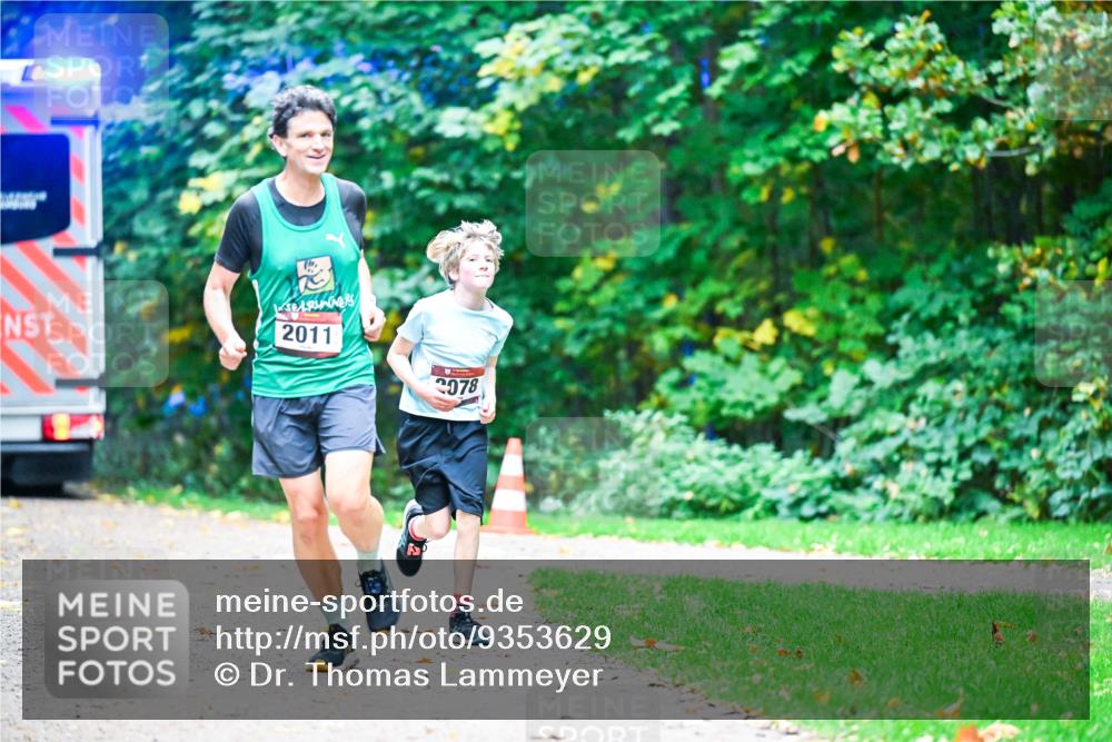 12.10.2025 - Bramfelder Halbmarathon 2025 Dr. Thomas Lammeyer http://msf.ph/oto/9353629 12.10.2025 10:47:41 Laufen 2011, 078 meine-sportfotos.de