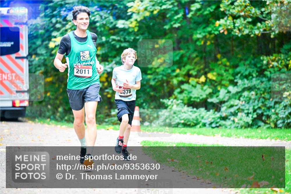 12.10.2025 - Bramfelder Halbmarathon 2025 Dr. Thomas Lammeyer http://msf.ph/oto/9353630 12.10.2025 10:47:41 Laufen 2011, 378 meine-sportfotos.de