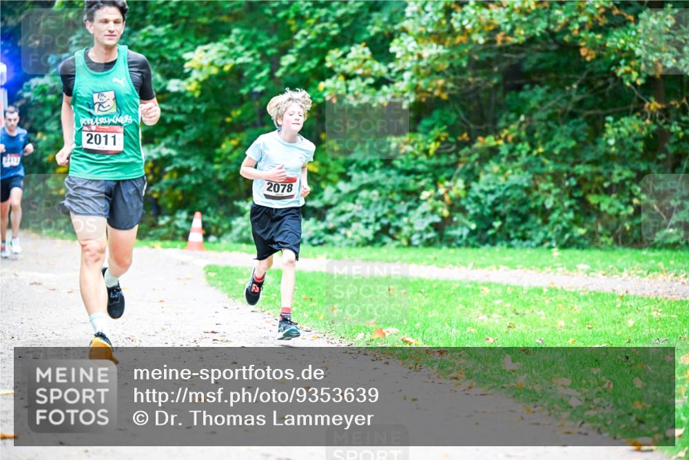 12.10.2025 - Bramfelder Halbmarathon 2025 Dr. Thomas Lammeyer http://msf.ph/oto/9353639 12.10.2025 10:47:43 Laufen 2011, 2078 meine-sportfotos.de