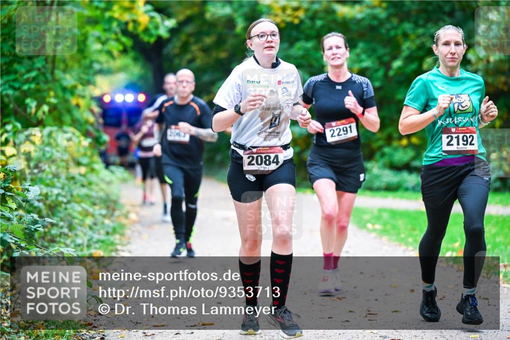 12.10.2025 - Bramfelder Halbmarathon 2025 Dr. Thomas Lammeyer http://msf.ph/oto/9353713 12.10.2025 10:47:58 Laufen 13, 2084, 2291, 2192 meine-sportfotos.de