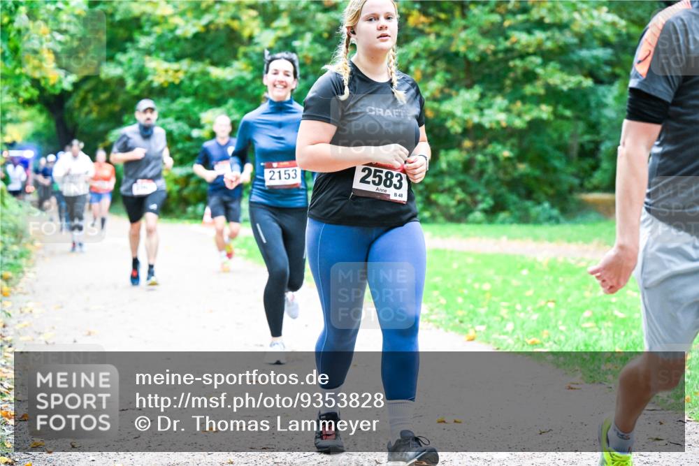 12.10.2025 - Bramfelder Halbmarathon 2025 Dr. Thomas Lammeyer http://msf.ph/oto/9353828 12.10.2025 10:48:21 Laufen 2153, 2583, 48 meine-sportfotos.de