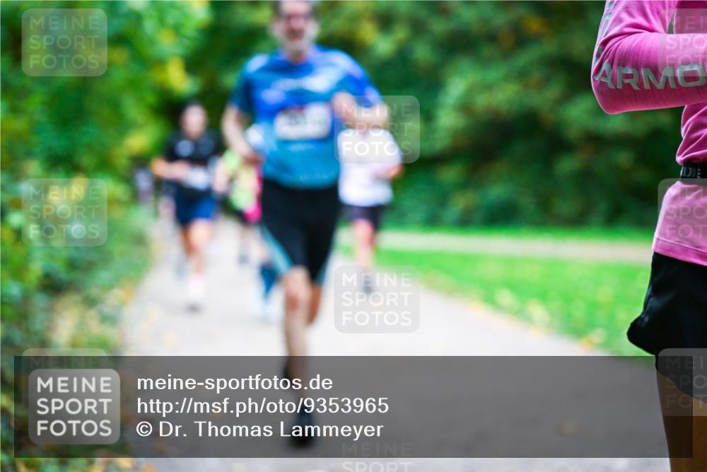 12.10.2025 - Bramfelder Halbmarathon 2025 Dr. Thomas Lammeyer http://msf.ph/oto/9353965 12.10.2025 10:48:45 Laufen  meine-sportfotos.de