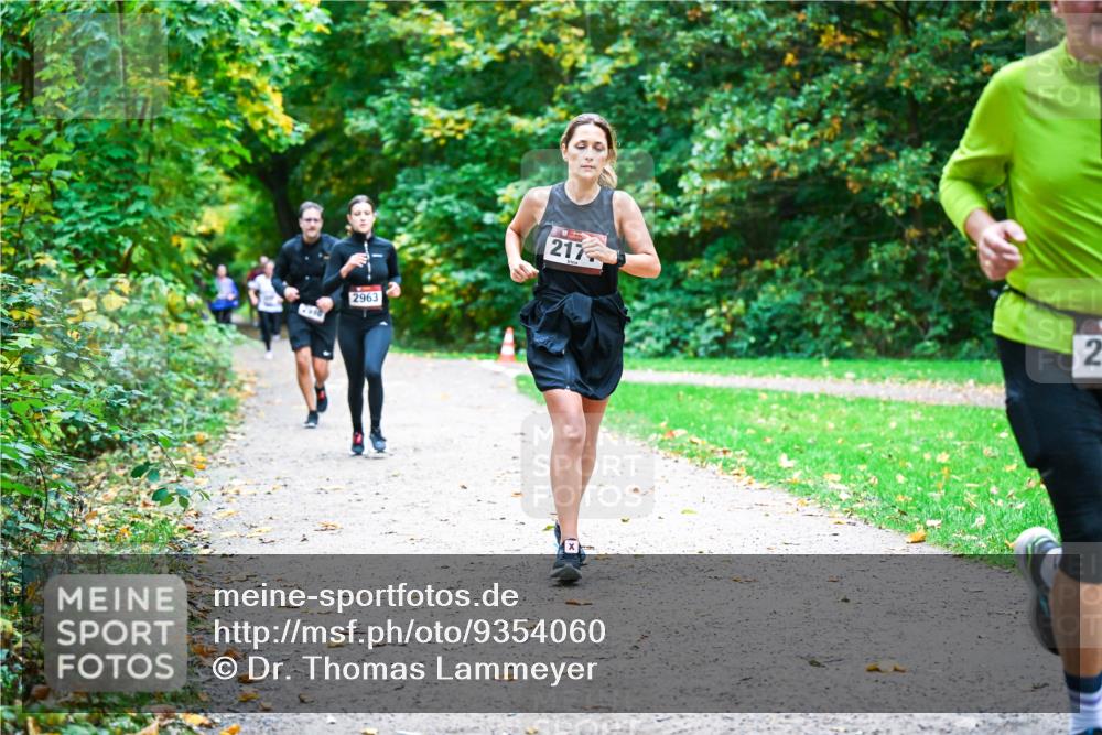 12.10.2025 - Bramfelder Halbmarathon 2025 Dr. Thomas Lammeyer http://msf.ph/oto/9354060 12.10.2025 10:49:04 Laufen 2963, 217, 2 meine-sportfotos.de