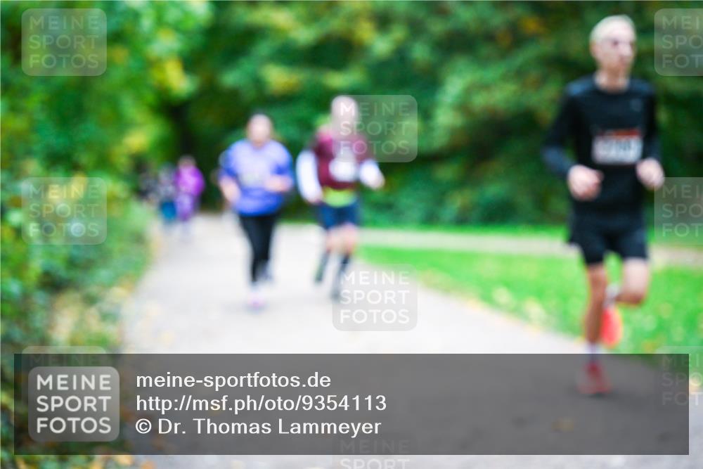 12.10.2025 - Bramfelder Halbmarathon 2025 Dr. Thomas Lammeyer http://msf.ph/oto/9354113 12.10.2025 10:49:14 Laufen  meine-sportfotos.de