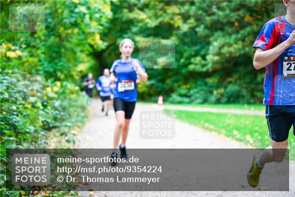 12.10.2025 - Bramfelder Halbmarathon 2025 Dr. Thomas Lammeyer http://msf.ph/oto/9354224 12.10.2025 10:49:37 Laufen 2030, 27 meine-sportfotos.de