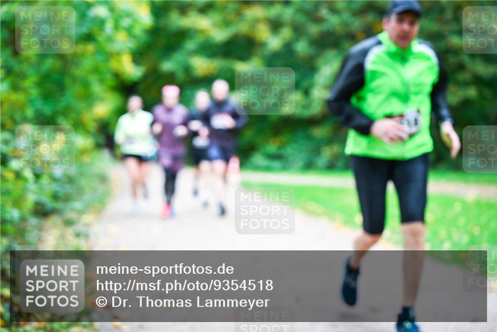 12.10.2025 - Bramfelder Halbmarathon 2025 Dr. Thomas Lammeyer http://msf.ph/oto/9354518 12.10.2025 10:50:29 Laufen  meine-sportfotos.de