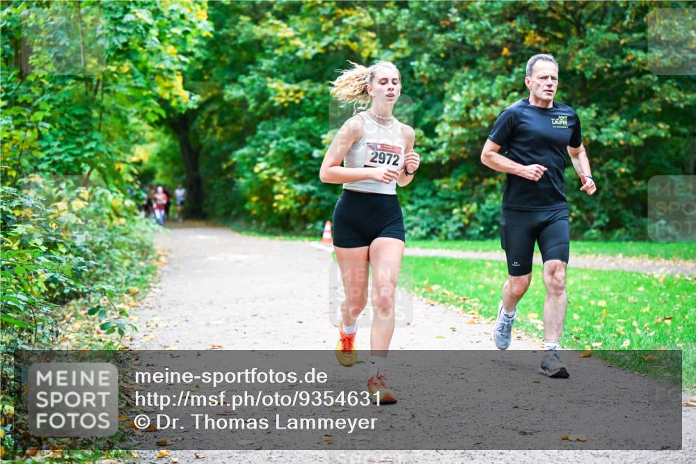 12.10.2025 - Bramfelder Halbmarathon 2025 Dr. Thomas Lammeyer http://msf.ph/oto/9354631 12.10.2025 10:50:54 Laufen 00, 2972 meine-sportfotos.de