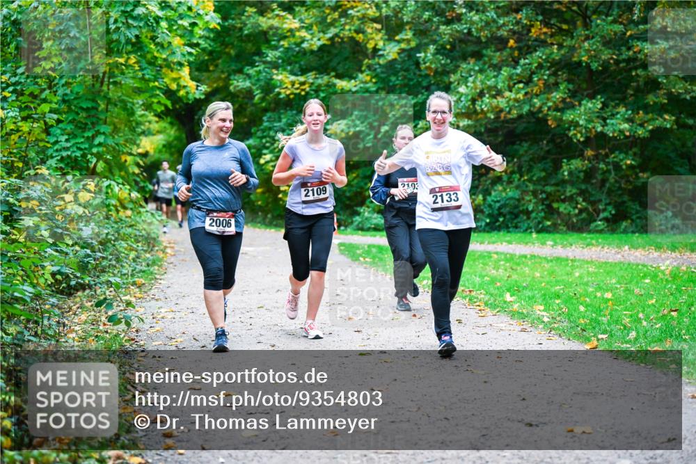 12.10.2025 - Bramfelder Halbmarathon 2025 Dr. Thomas Lammeyer http://msf.ph/oto/9354803 12.10.2025 10:51:27 Laufen 2006, 2109, 21, 03, 2133 meine-sportfotos.de