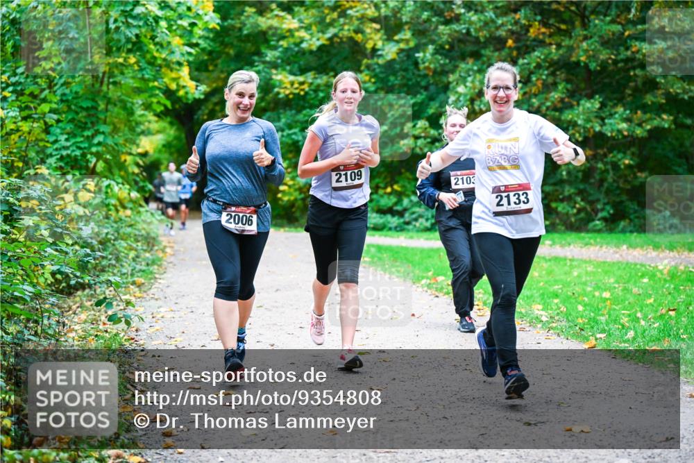 12.10.2025 - Bramfelder Halbmarathon 2025 Dr. Thomas Lammeyer http://msf.ph/oto/9354808 12.10.2025 10:51:28 Laufen 2006, 2109, 2103, 2133 meine-sportfotos.de