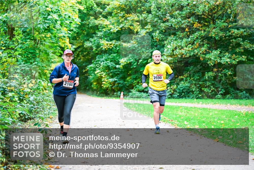 12.10.2025 - Bramfelder Halbmarathon 2025 Dr. Thomas Lammeyer http://msf.ph/oto/9354907 12.10.2025 10:51:54 Laufen 2160, 2590 meine-sportfotos.de