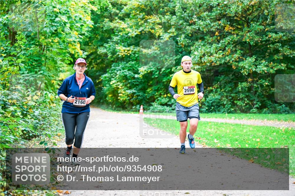 12.10.2025 - Bramfelder Halbmarathon 2025 Dr. Thomas Lammeyer http://msf.ph/oto/9354908 12.10.2025 10:51:54 Laufen 2160, 2590 meine-sportfotos.de