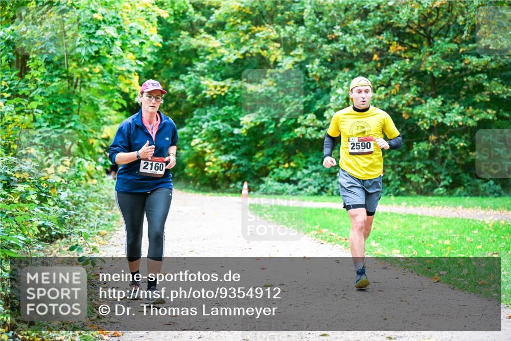 12.10.2025 - Bramfelder Halbmarathon 2025 Dr. Thomas Lammeyer http://msf.ph/oto/9354912 12.10.2025 10:51:54 Laufen 2160, 2590 meine-sportfotos.de