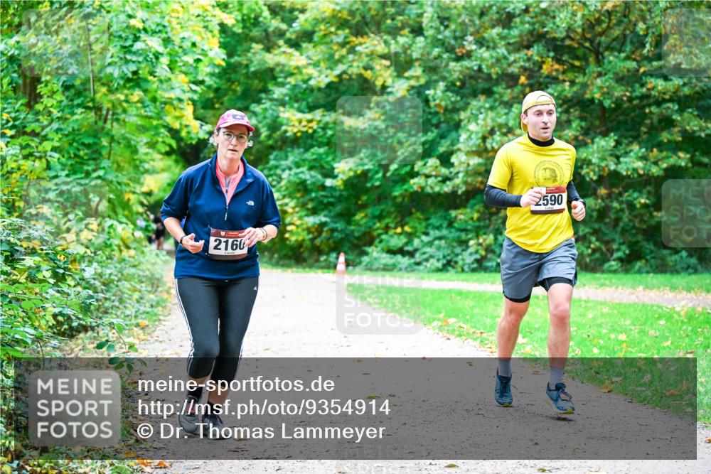 12.10.2025 - Bramfelder Halbmarathon 2025 Dr. Thomas Lammeyer http://msf.ph/oto/9354914 12.10.2025 10:51:55 Laufen 2160, 2590 meine-sportfotos.de