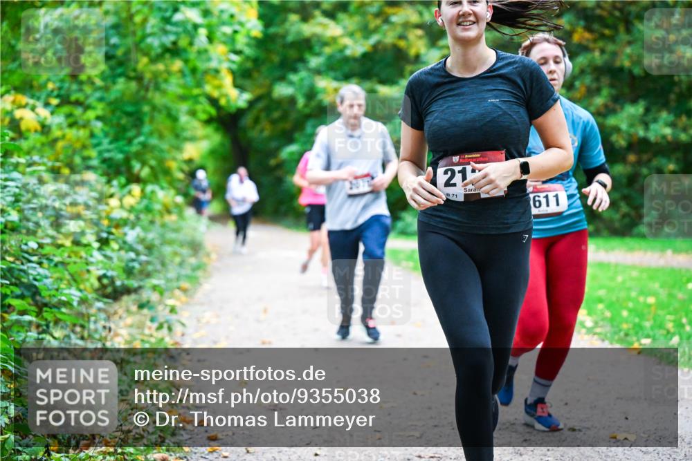 12.10.2025 - Bramfelder Halbmarathon 2025 Dr. Thomas Lammeyer http://msf.ph/oto/9355038 12.10.2025 10:52:29 Laufen 21, 71, 611, 7 meine-sportfotos.de