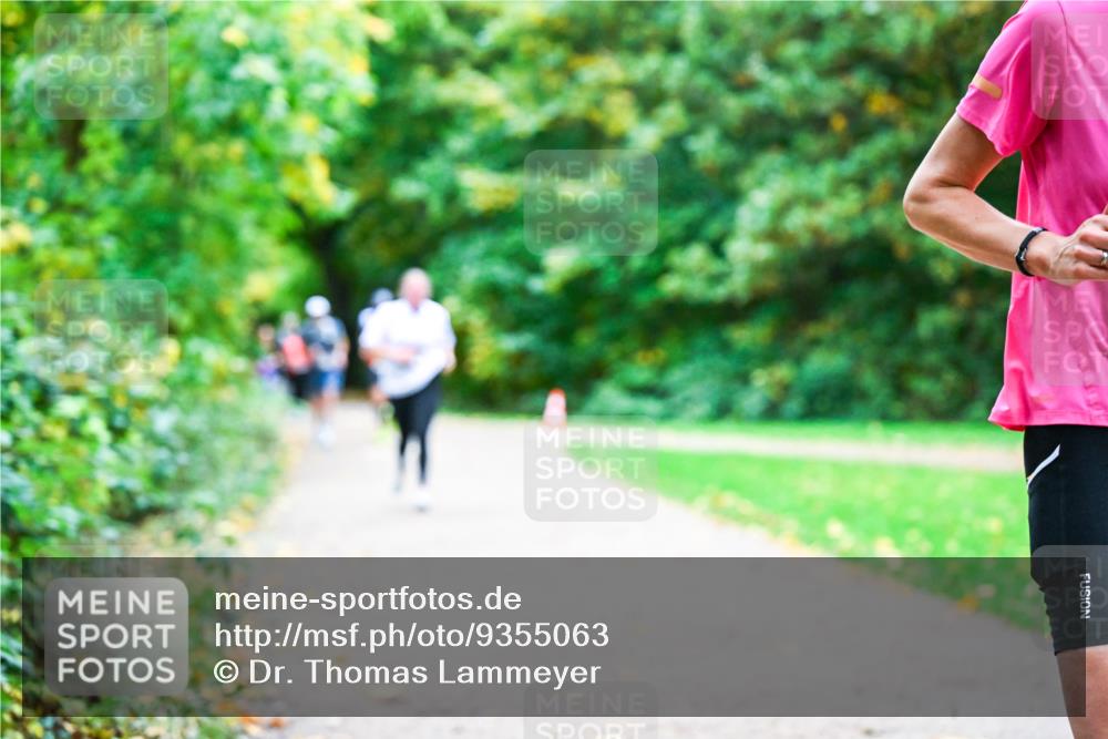12.10.2025 - Bramfelder Halbmarathon 2025 Dr. Thomas Lammeyer http://msf.ph/oto/9355063 12.10.2025 10:52:34 Laufen  meine-sportfotos.de