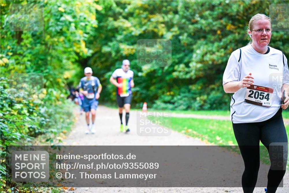 12.10.2025 - Bramfelder Halbmarathon 2025 Dr. Thomas Lammeyer http://msf.ph/oto/9355089 12.10.2025 10:52:38 Laufen 2054, 173 meine-sportfotos.de