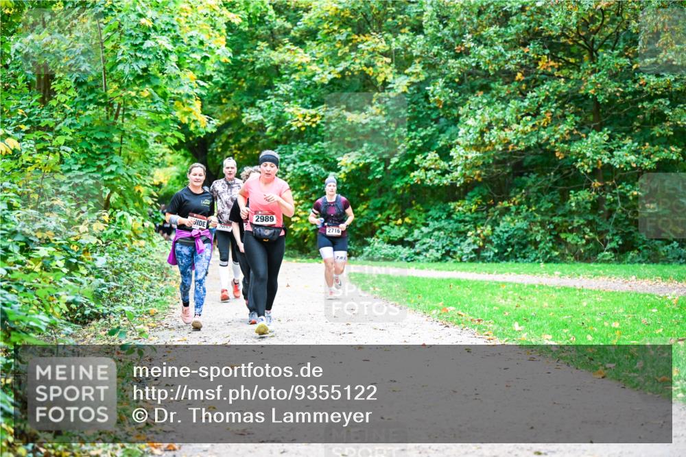 12.10.2025 - Bramfelder Halbmarathon 2025 Dr. Thomas Lammeyer http://msf.ph/oto/9355122 12.10.2025 10:52:45 Laufen 2989, 2716 meine-sportfotos.de