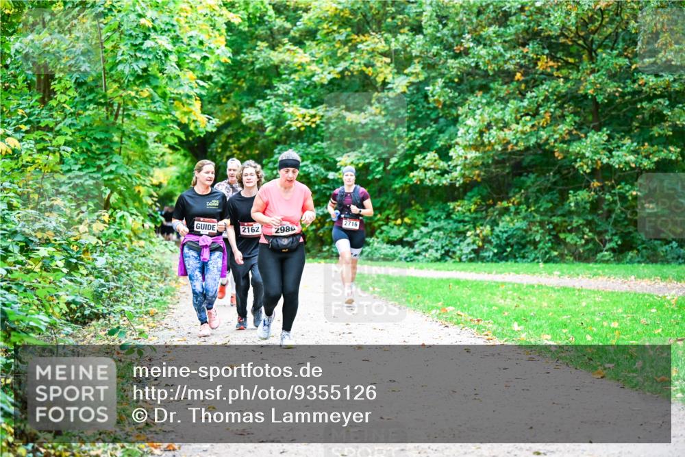 12.10.2025 - Bramfelder Halbmarathon 2025 Dr. Thomas Lammeyer http://msf.ph/oto/9355126 12.10.2025 10:52:46 Laufen 2716, 2162, 2989 meine-sportfotos.de