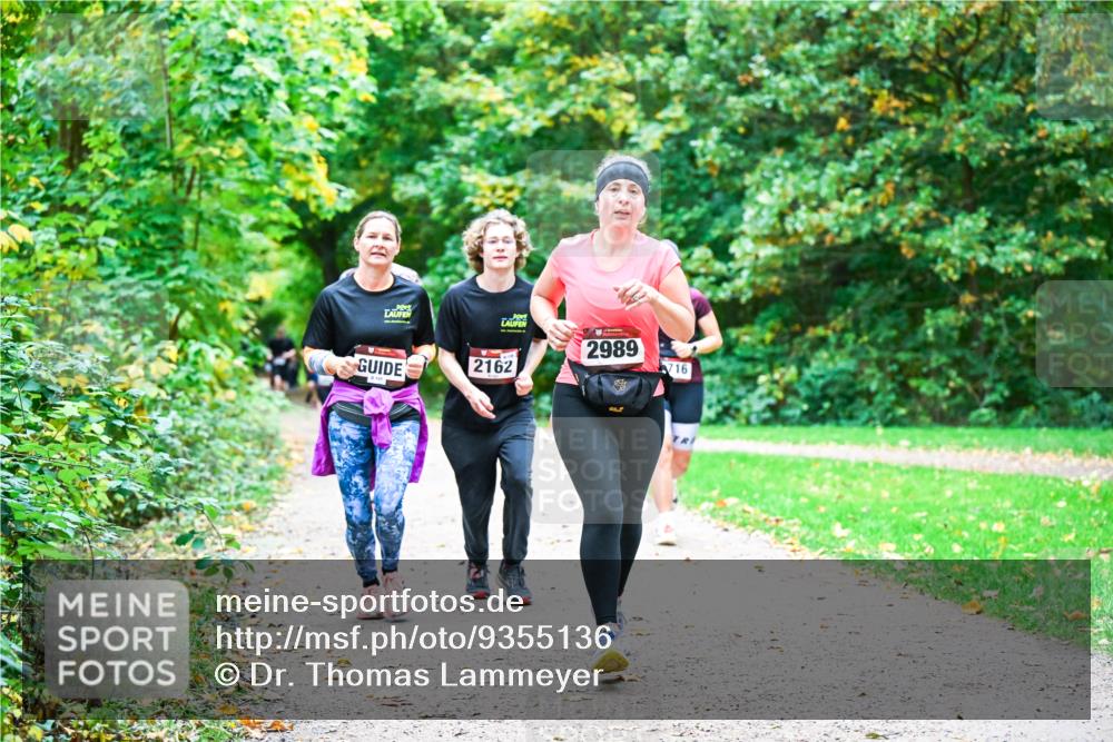 12.10.2025 - Bramfelder Halbmarathon 2025 Dr. Thomas Lammeyer http://msf.ph/oto/9355136 12.10.2025 10:52:47 Laufen 2989, 2162, 716 meine-sportfotos.de