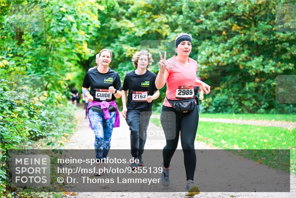 12.10.2025 - Bramfelder Halbmarathon 2025 Dr. Thomas Lammeyer http://msf.ph/oto/9355139 12.10.2025 10:52:48 Laufen 2162, 2989 meine-sportfotos.de