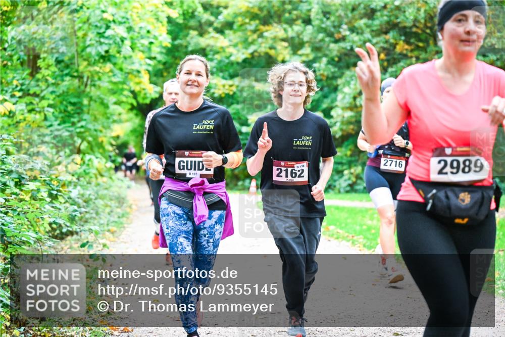 12.10.2025 - Bramfelder Halbmarathon 2025 Dr. Thomas Lammeyer http://msf.ph/oto/9355145 12.10.2025 10:52:48 Laufen 34, 137, 138, 2162, 2716, 2989 meine-sportfotos.de