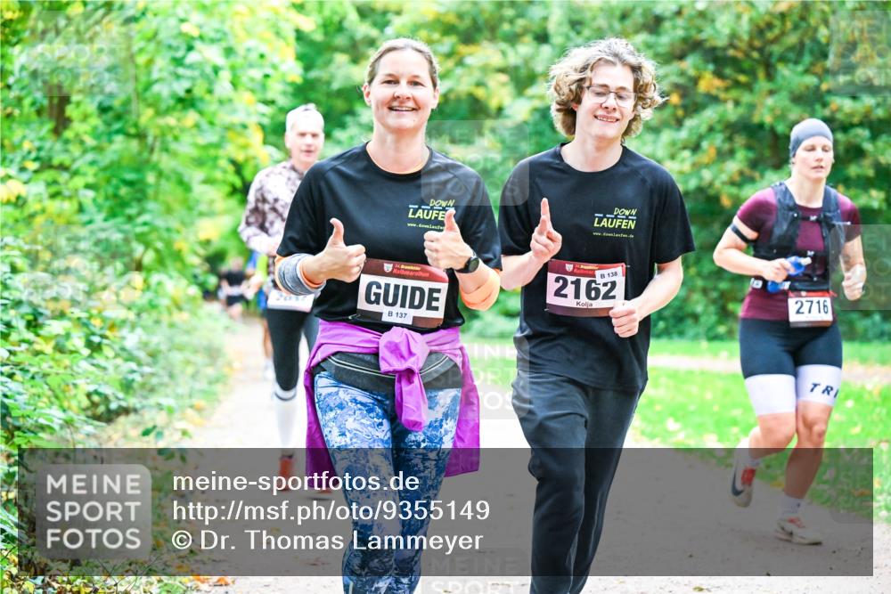 12.10.2025 - Bramfelder Halbmarathon 2025 Dr. Thomas Lammeyer http://msf.ph/oto/9355149 12.10.2025 10:52:49 Laufen 34, 137, 4, 138, 2162, 2716 meine-sportfotos.de