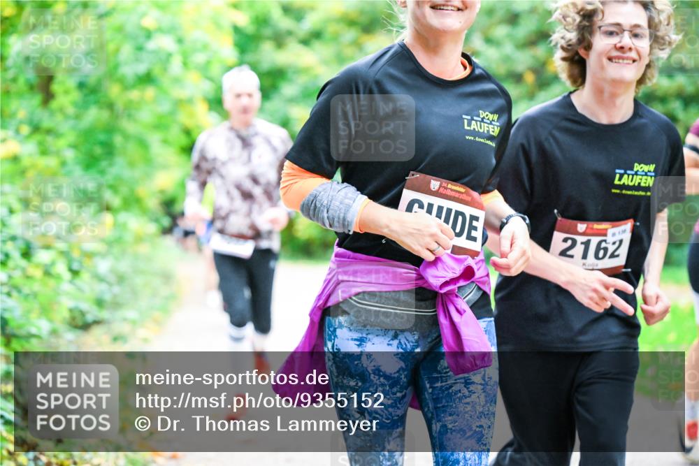 12.10.2025 - Bramfelder Halbmarathon 2025 Dr. Thomas Lammeyer http://msf.ph/oto/9355152 12.10.2025 10:52:50 Laufen 34, 2162 meine-sportfotos.de