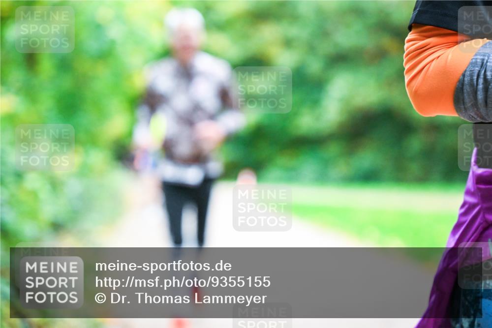12.10.2025 - Bramfelder Halbmarathon 2025 Dr. Thomas Lammeyer http://msf.ph/oto/9355155 12.10.2025 10:52:50 Laufen  meine-sportfotos.de