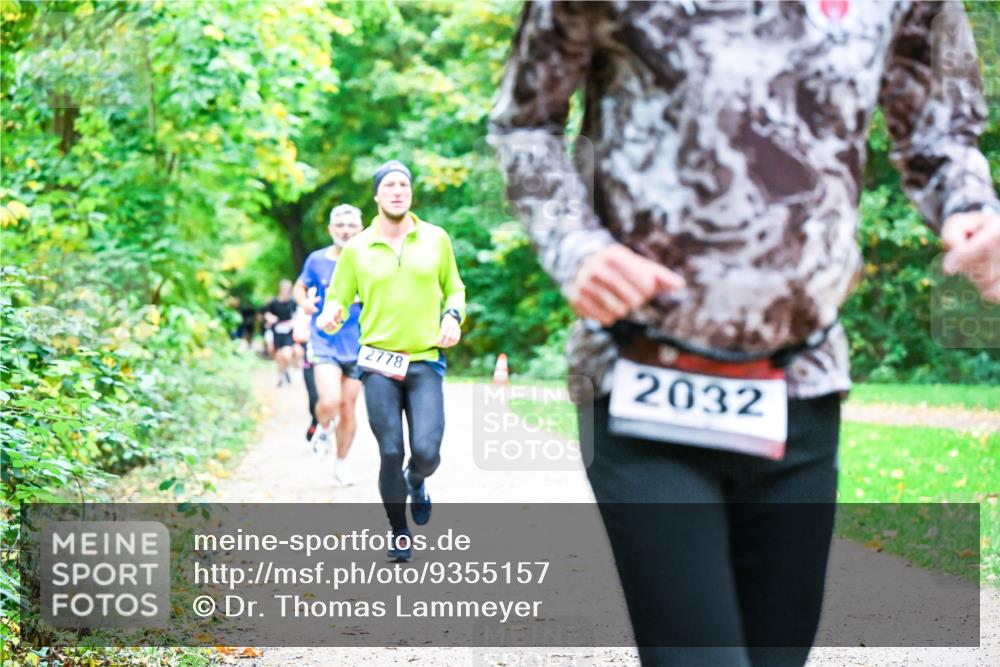 12.10.2025 - Bramfelder Halbmarathon 2025 Dr. Thomas Lammeyer http://msf.ph/oto/9355157 12.10.2025 10:52:52 Laufen 2032, 2778 meine-sportfotos.de