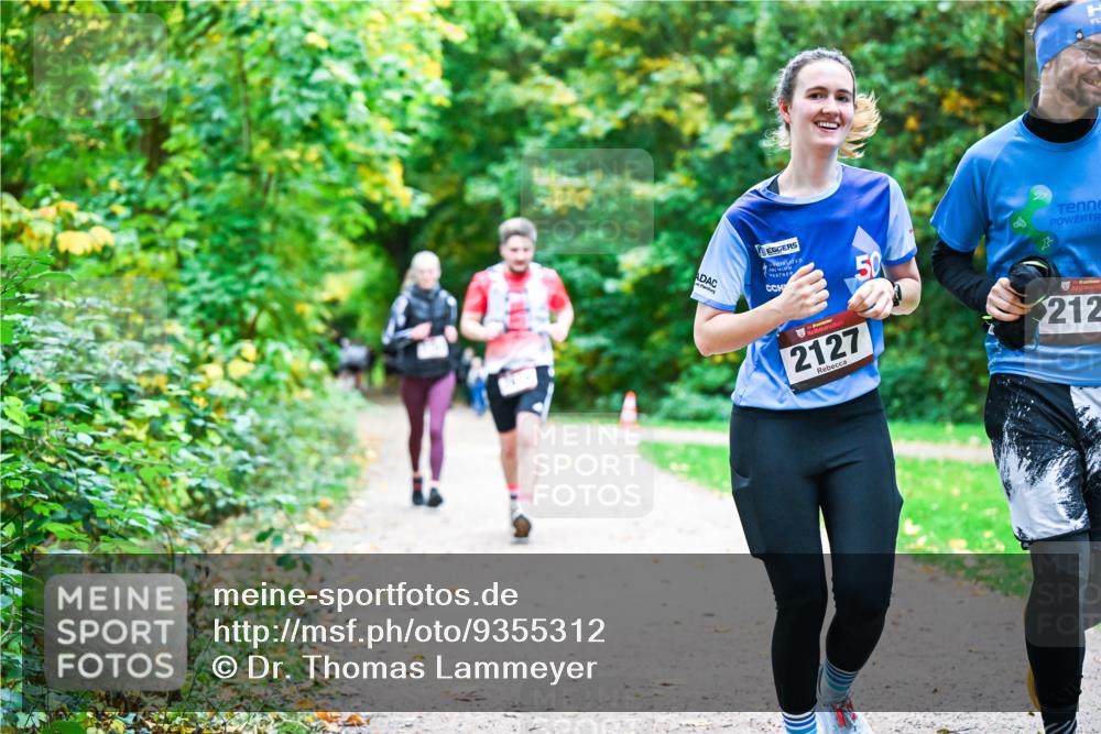 12.10.2025 - Bramfelder Halbmarathon 2025 Dr. Thomas Lammeyer http://msf.ph/oto/9355312 12.10.2025 10:53:20 Laufen 50, 212, 2127 meine-sportfotos.de