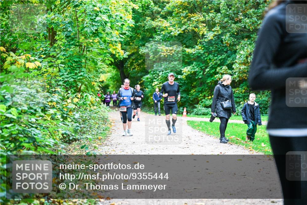 12.10.2025 - Bramfelder Halbmarathon 2025 Dr. Thomas Lammeyer http://msf.ph/oto/9355444 12.10.2025 10:53:47 Laufen 2027, 2428 meine-sportfotos.de
