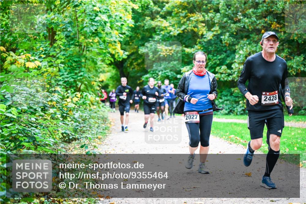 12.10.2025 - Bramfelder Halbmarathon 2025 Dr. Thomas Lammeyer http://msf.ph/oto/9355464 12.10.2025 10:53:51 Laufen 2027, 12111, 2428 meine-sportfotos.de