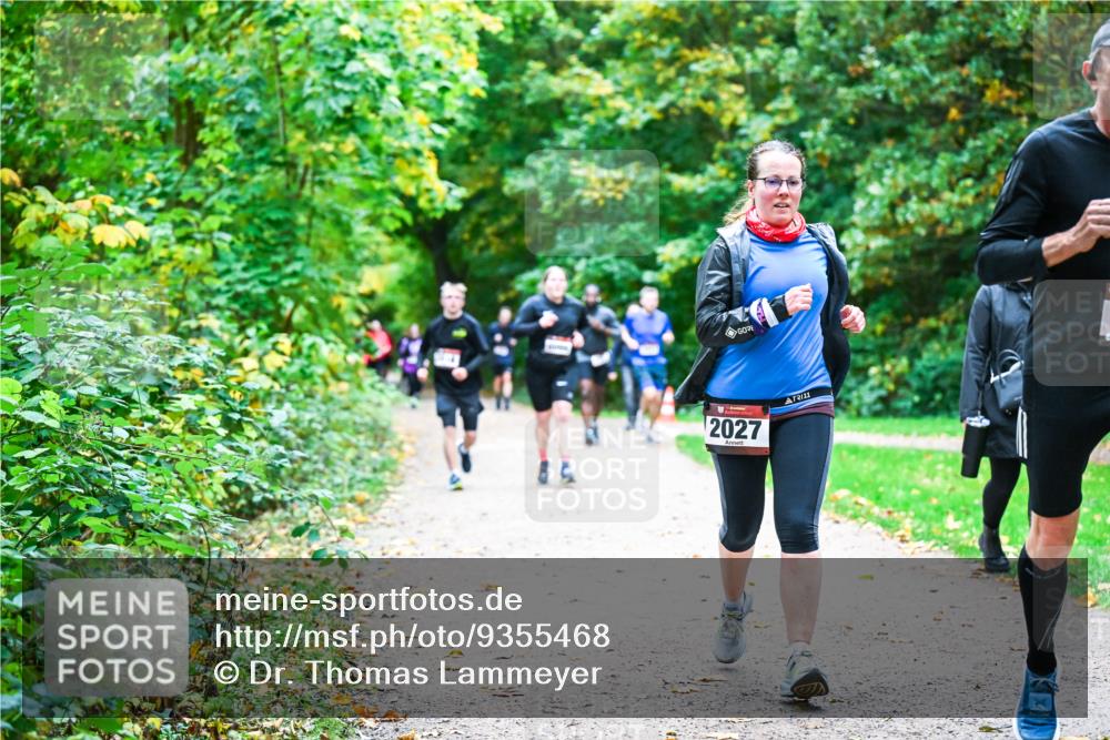 12.10.2025 - Bramfelder Halbmarathon 2025 Dr. Thomas Lammeyer http://msf.ph/oto/9355468 12.10.2025 10:53:52 Laufen 2027, 11 meine-sportfotos.de