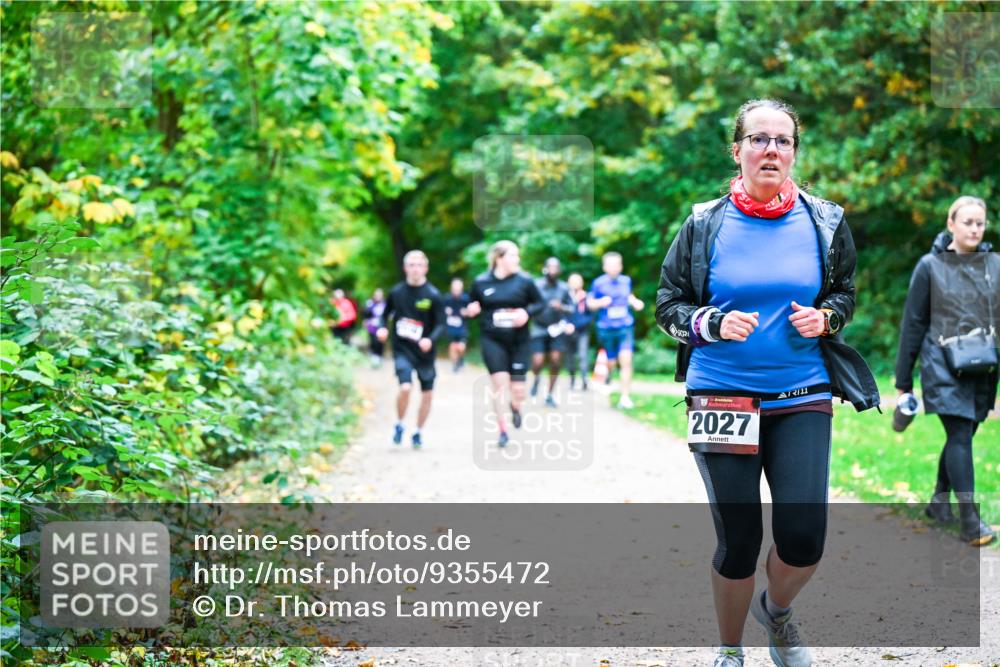 12.10.2025 - Bramfelder Halbmarathon 2025 Dr. Thomas Lammeyer http://msf.ph/oto/9355472 12.10.2025 10:53:52 Laufen 5021, 2027 meine-sportfotos.de