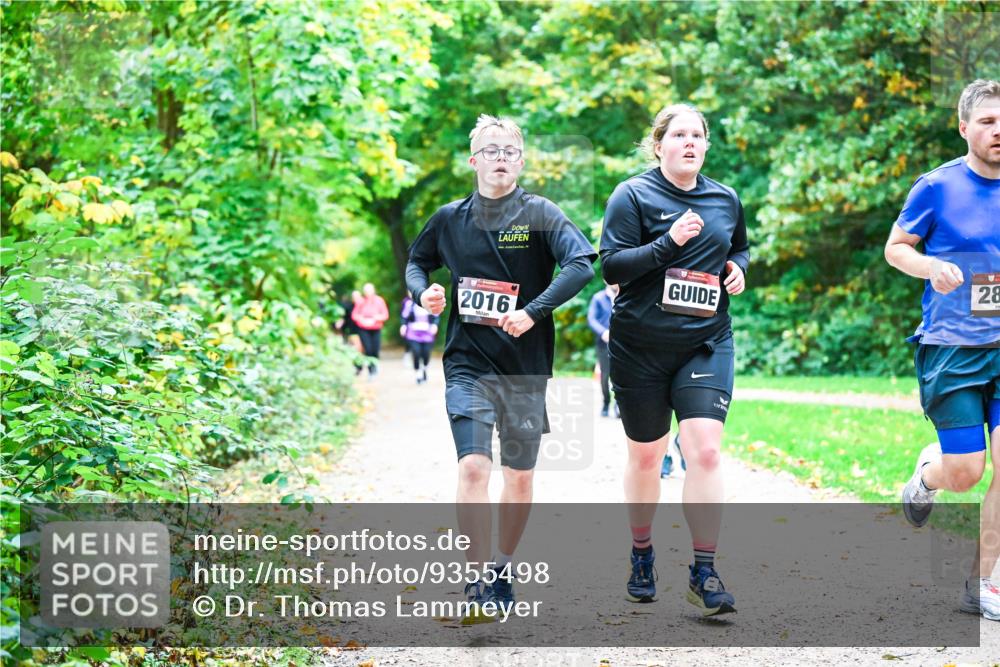 12.10.2025 - Bramfelder Halbmarathon 2025 Dr. Thomas Lammeyer http://msf.ph/oto/9355498 12.10.2025 10:53:56 Laufen 2016, 28 meine-sportfotos.de