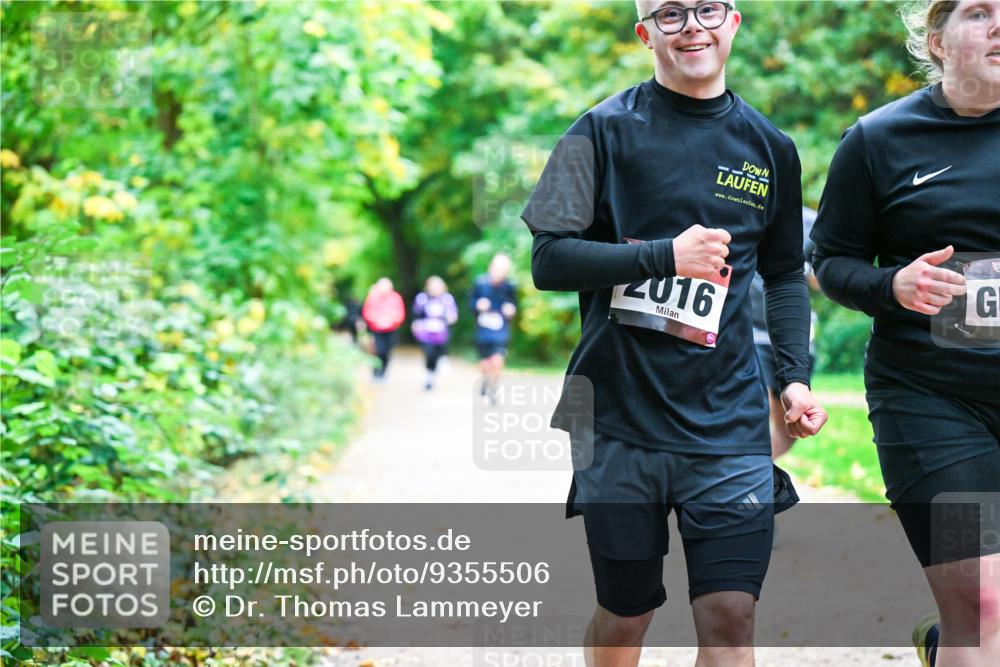 12.10.2025 - Bramfelder Halbmarathon 2025 Dr. Thomas Lammeyer http://msf.ph/oto/9355506 12.10.2025 10:53:57 Laufen 2016 meine-sportfotos.de