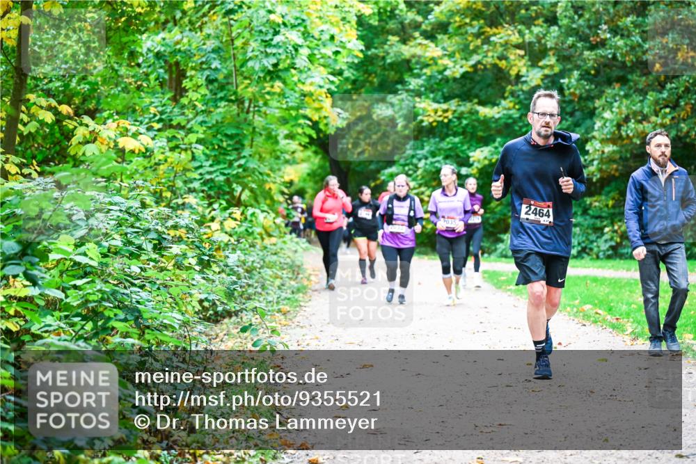 12.10.2025 - Bramfelder Halbmarathon 2025 Dr. Thomas Lammeyer http://msf.ph/oto/9355521 12.10.2025 10:54:03 Laufen 035, 2464 meine-sportfotos.de