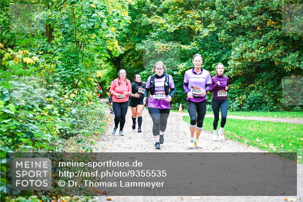 12.10.2025 - Bramfelder Halbmarathon 2025 Dr. Thomas Lammeyer http://msf.ph/oto/9355535 12.10.2025 10:54:05 Laufen 2146, 017, 2033, 2035, 2276 meine-sportfotos.de