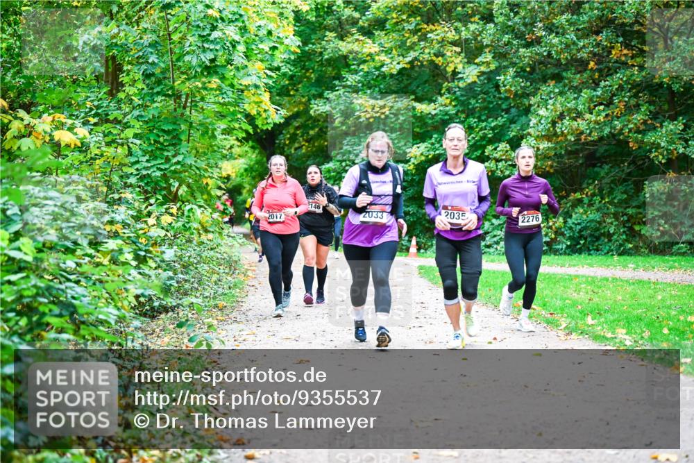 12.10.2025 - Bramfelder Halbmarathon 2025 Dr. Thomas Lammeyer http://msf.ph/oto/9355537 12.10.2025 10:54:05 Laufen 146, 2033, 2017, 2035, 2276 meine-sportfotos.de