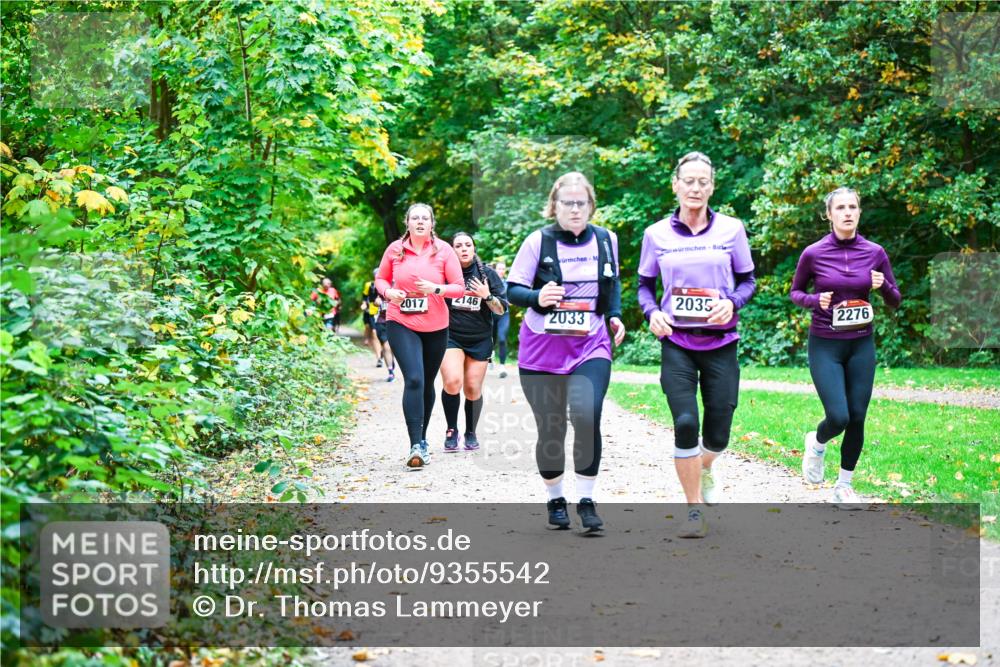 12.10.2025 - Bramfelder Halbmarathon 2025 Dr. Thomas Lammeyer http://msf.ph/oto/9355542 12.10.2025 10:54:06 Laufen 2017, 146, 2035, 2033, 2276 meine-sportfotos.de
