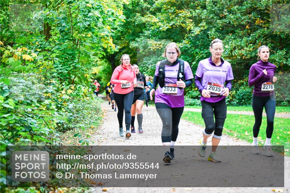 12.10.2025 - Bramfelder Halbmarathon 2025 Dr. Thomas Lammeyer http://msf.ph/oto/9355544 12.10.2025 10:54:07 Laufen 2017, 146, 2033, 2035, 2276 meine-sportfotos.de