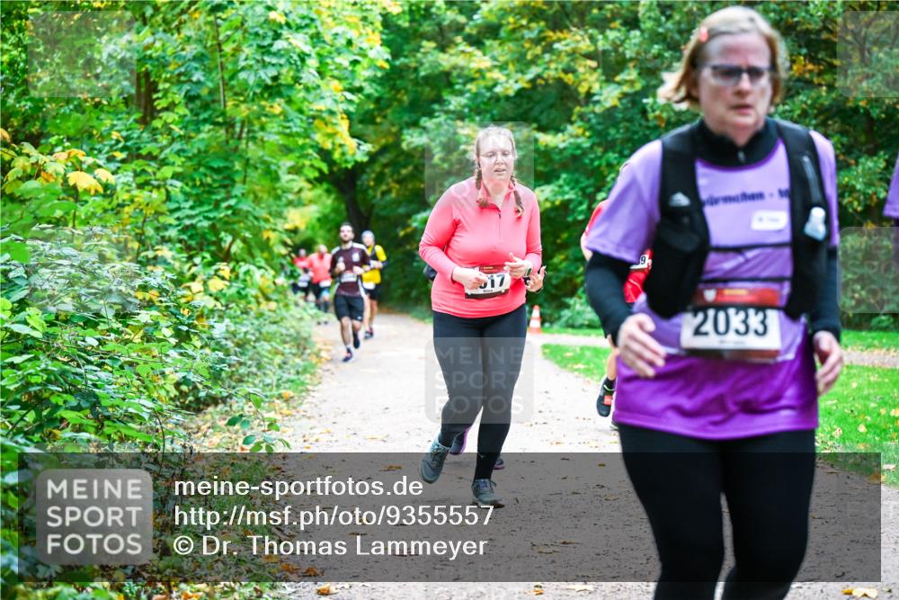 12.10.2025 - Bramfelder Halbmarathon 2025 Dr. Thomas Lammeyer http://msf.ph/oto/9355557 12.10.2025 10:54:08 Laufen 17, 2033 meine-sportfotos.de