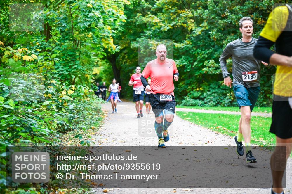 12.10.2025 - Bramfelder Halbmarathon 2025 Dr. Thomas Lammeyer http://msf.ph/oto/9355619 12.10.2025 10:54:18 Laufen 2306, 2185 meine-sportfotos.de