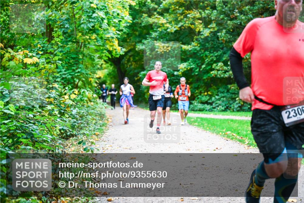 12.10.2025 - Bramfelder Halbmarathon 2025 Dr. Thomas Lammeyer http://msf.ph/oto/9355630 12.10.2025 10:54:20 Laufen 2777, 2306 meine-sportfotos.de