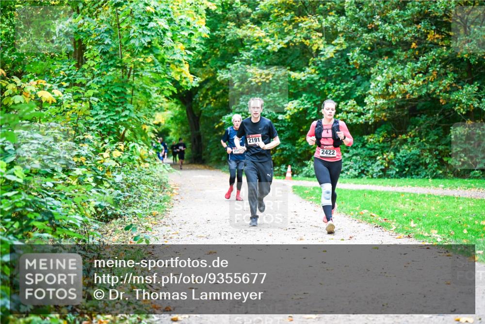 12.10.2025 - Bramfelder Halbmarathon 2025 Dr. Thomas Lammeyer http://msf.ph/oto/9355677 12.10.2025 10:54:28 Laufen 2191, 2422 meine-sportfotos.de