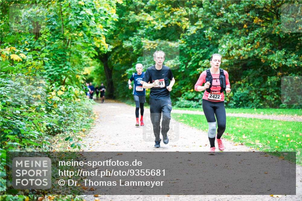 12.10.2025 - Bramfelder Halbmarathon 2025 Dr. Thomas Lammeyer http://msf.ph/oto/9355681 12.10.2025 10:54:29 Laufen 91, 2422 meine-sportfotos.de