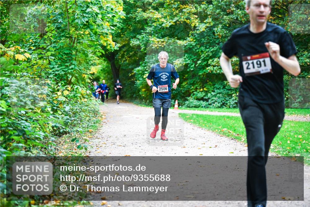 12.10.2025 - Bramfelder Halbmarathon 2025 Dr. Thomas Lammeyer http://msf.ph/oto/9355688 12.10.2025 10:54:31 Laufen 2506, 2191 meine-sportfotos.de