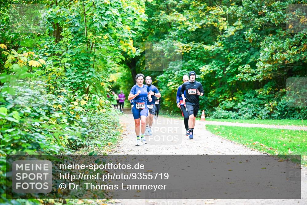 12.10.2025 - Bramfelder Halbmarathon 2025 Dr. Thomas Lammeyer http://msf.ph/oto/9355719 12.10.2025 10:54:39 Laufen 2457, 183, 2662 meine-sportfotos.de